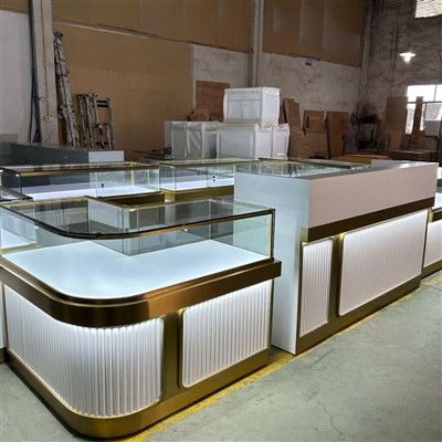 مال جیولری شوکیس کیوسک