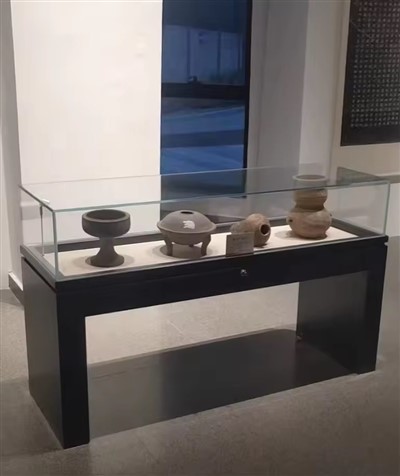 میوزیم کی نمائش کی کابینہ