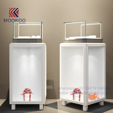 پانڈاورا جواہرات کی نمائش